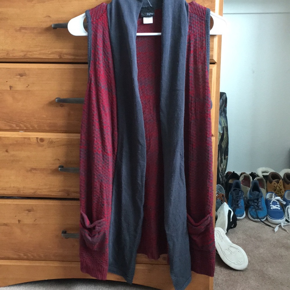Vanity vest